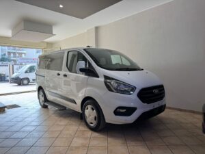 Ford Tourneo Custom 320 2.0 EcoBlue 130CV PL Titanium 9 POSTI