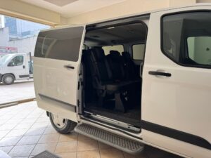 Ford Tourneo Custom 320 2.0 EcoBlue 130CV PL Titanium 9 POSTI
