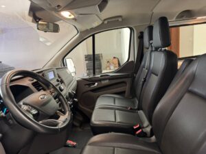 Ford Tourneo Custom 320 2.0 EcoBlue 130CV PL Titanium 9 POSTI